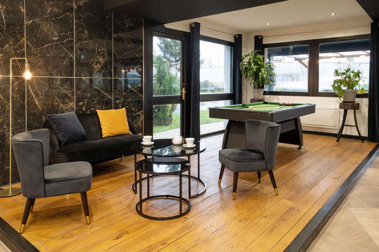 Sure Hotel By Best Western Rouvignies Valenciennes Екстер'єр фото